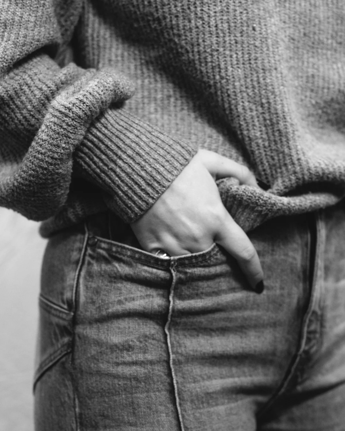 Woman wearing high-waisted jeans